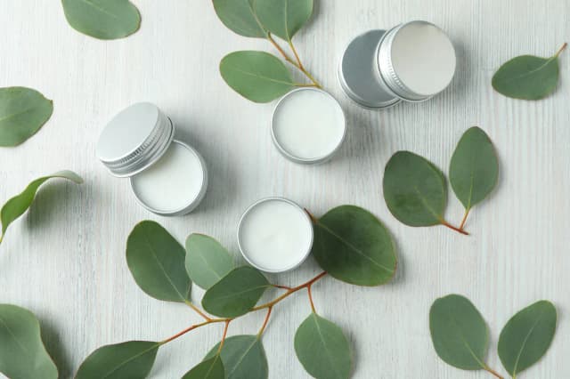 Jak zrobić balsam z masła shea - łatwy przepis na naturalną pielęgnację Jak zrobić balsam z masła shea - łatwy przepis na naturalną pielęgnację