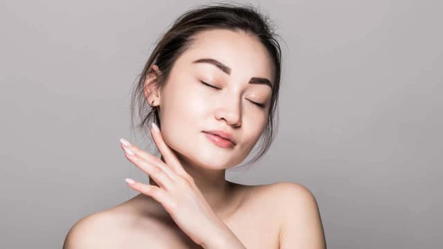 Jak dbać o cerę mieszaną: unikaj najczęstszych błędów pielęgnacyjnych Jak dbać o cerę mieszaną: unikaj najczęstszych błędów pielęgnacyjnych